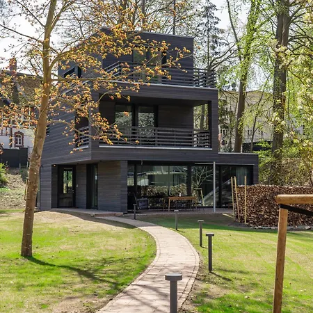 Villa Crown